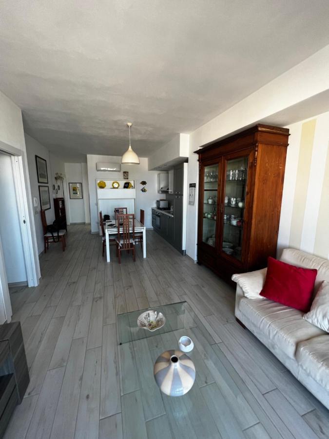 Il Rituale Del Mare Apartment Porto Torres Bagian luar foto